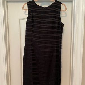 BEAUTIFUL like new black cocktail dress
